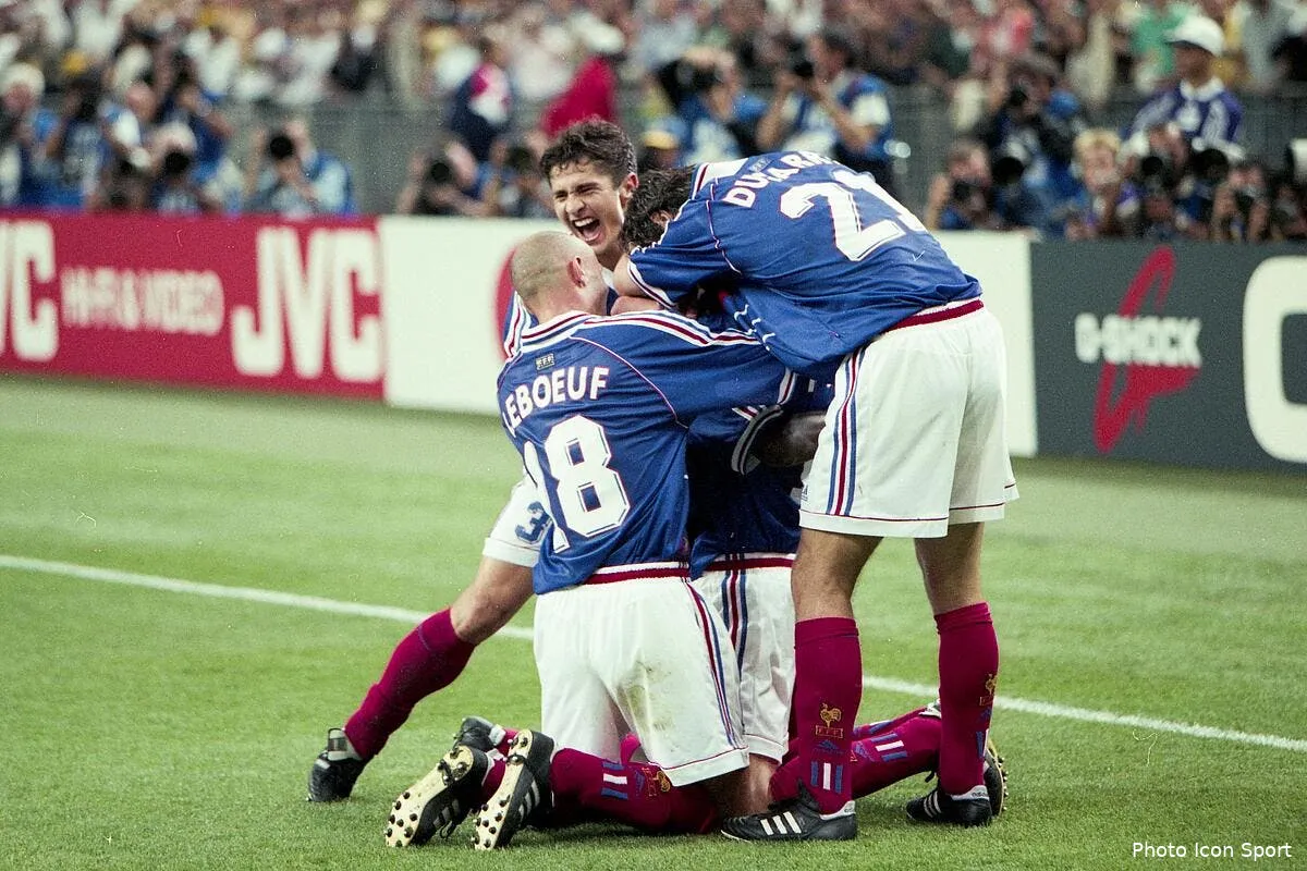 edf deschamps et dugarry se detestent lizarazu capitule icon onz 120798 03 21285105