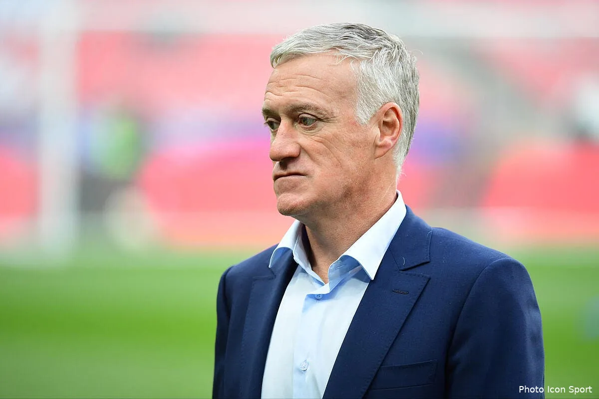 edf deschamps zappe en beaute la question benzema iconsport win 280317 01 1934180416