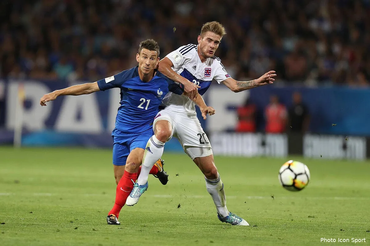 edf koscielny devrait dire stop aux bleus apres le mondial icon blo 030917 21 07199105