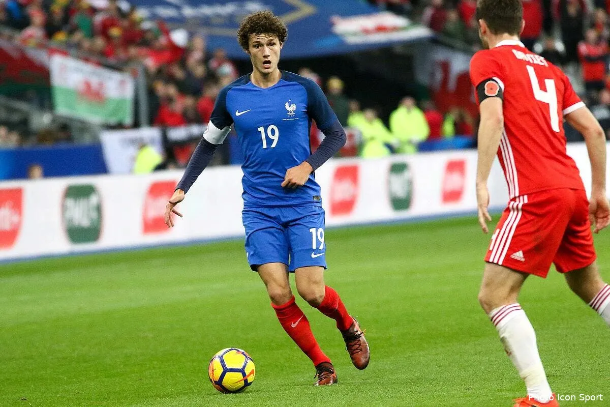 edf l anecdote croustillante de pavard sosie officiel de rabiot icon vis 101117 05 05212699