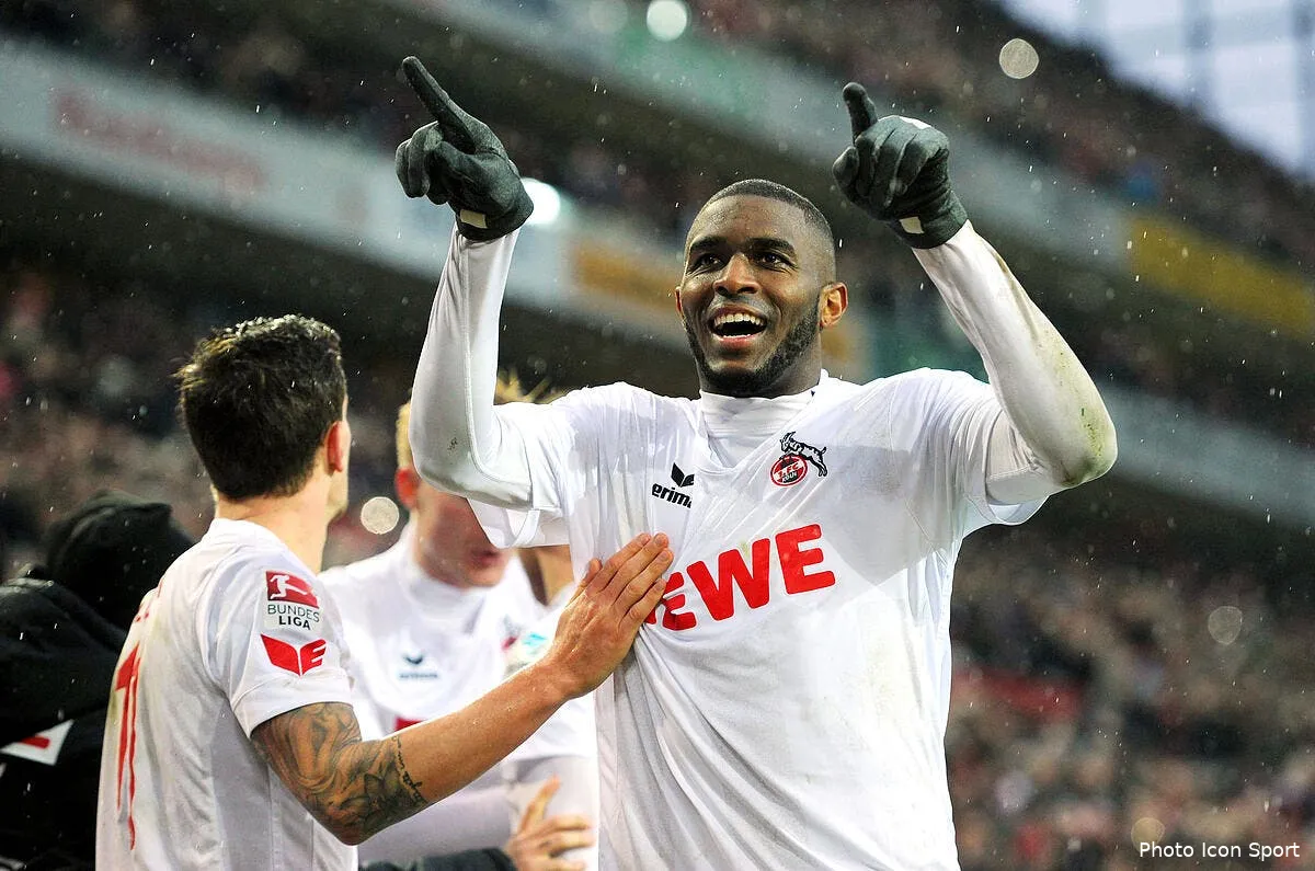 edf lacazette giroud modeste ne voit pas la difference modeste180648