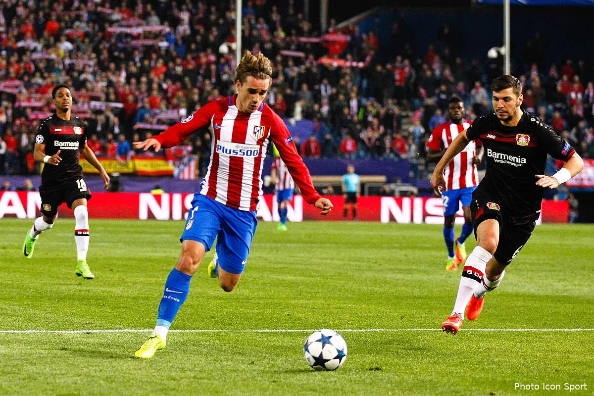 edf lacazette oublie griezmann ne se mouille pas iconsport sfp 150317 08 02174386