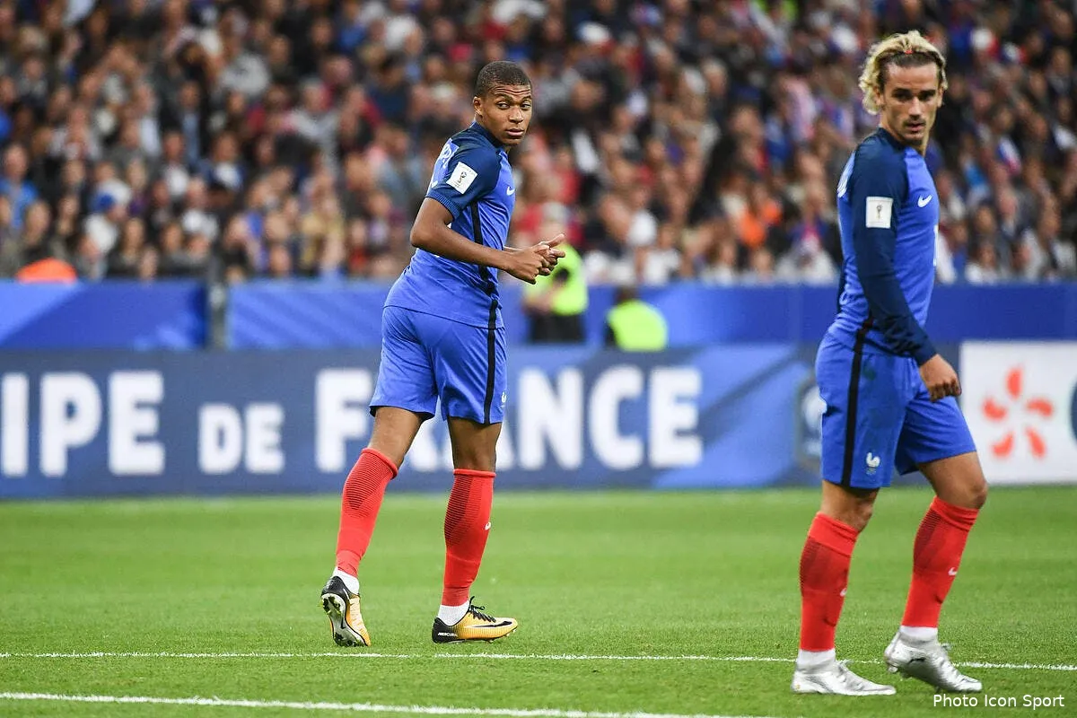 edf mbappe griezmann c est le feu a l entrainement iconsport icon dib 310817 101 22196519