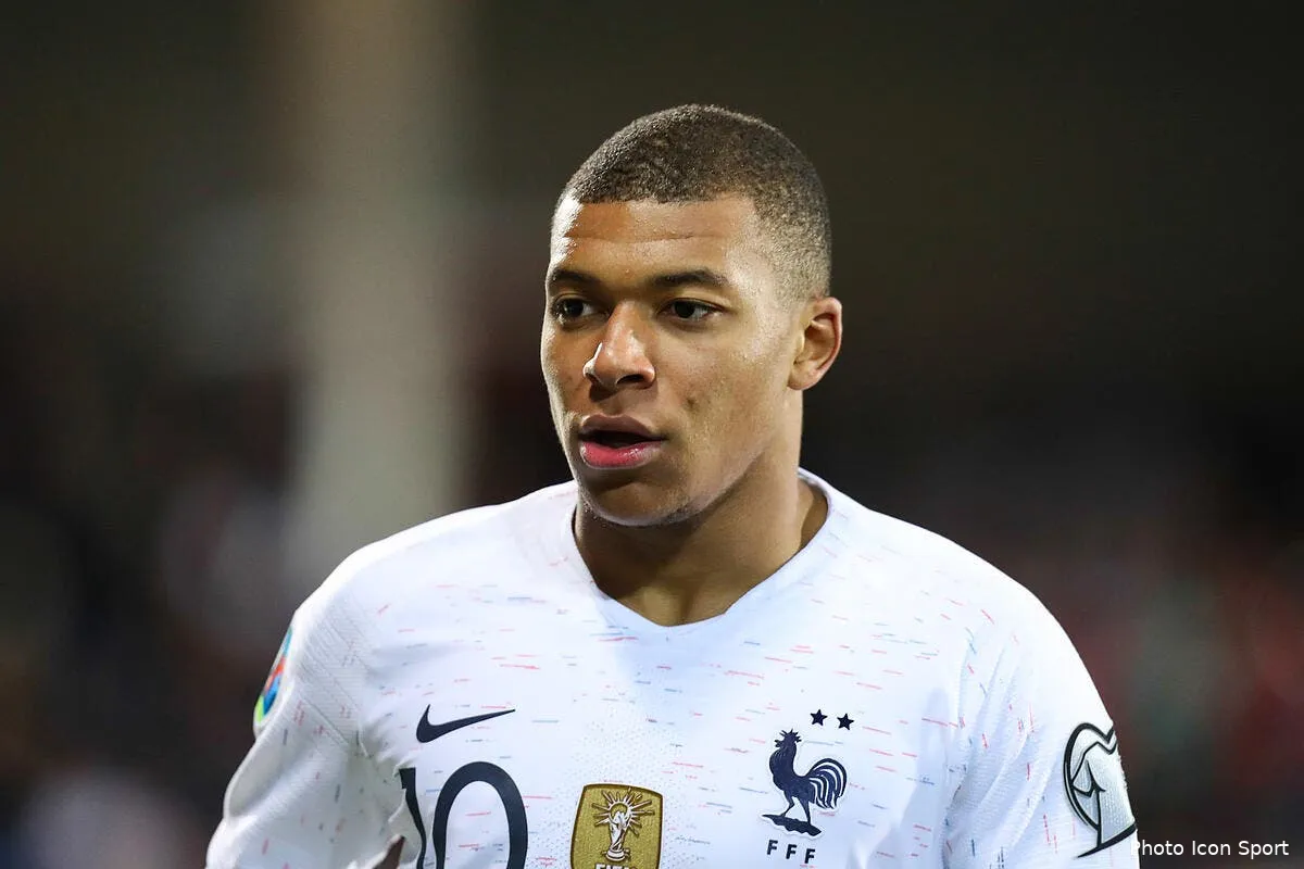 edf mbappe reviens mbappe reviens vite parmi les tiens icon blo 110619 08 25267371