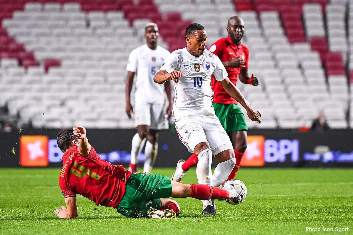 edf pierre menes et anthony martial une critique etonnante icon bap 141120 93 216 299295