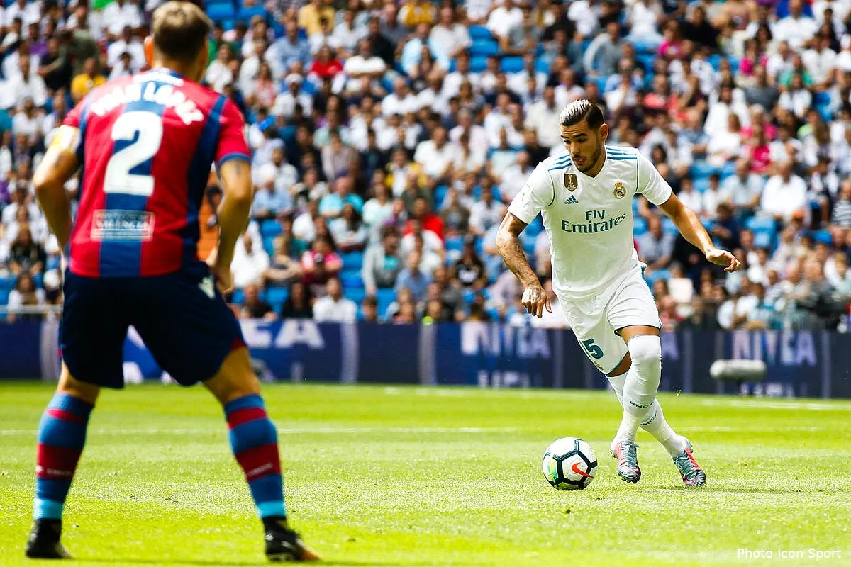 edf snobe par deschamps theo hernandez drague l espagne icon sfp 090917 01 18197423