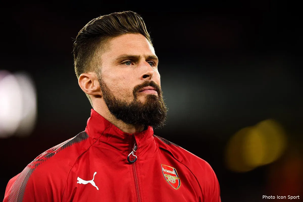 el giroud atteint la barre des 100 buts avec arsenal iconsport icon 32818886194861