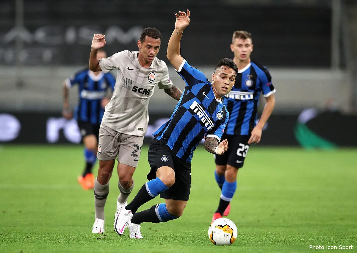 el l inter rejoint facilement seville en finale icon 1266835012291905