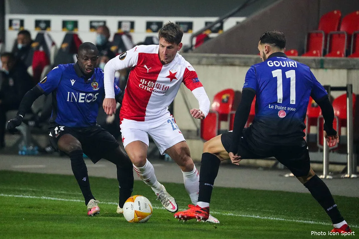 el malgre gouiri nice chute a prague icon ko1p8714 298587