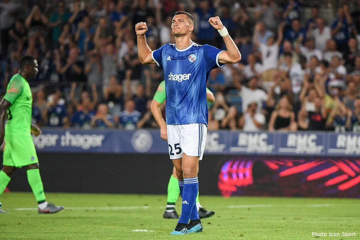 el strasbourg chute a haifa mais sort quand meme du piege icon dib 250719 12 50260305