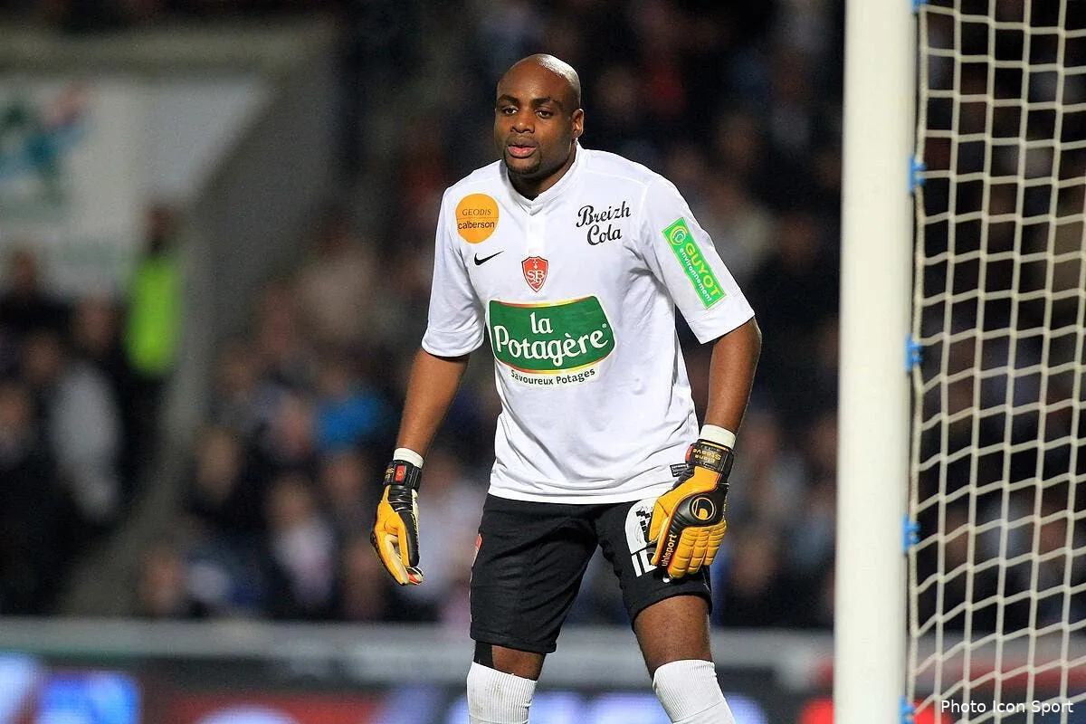 elana calme l om sur l histoire du penalty iconsport blo 221011 50 7131667