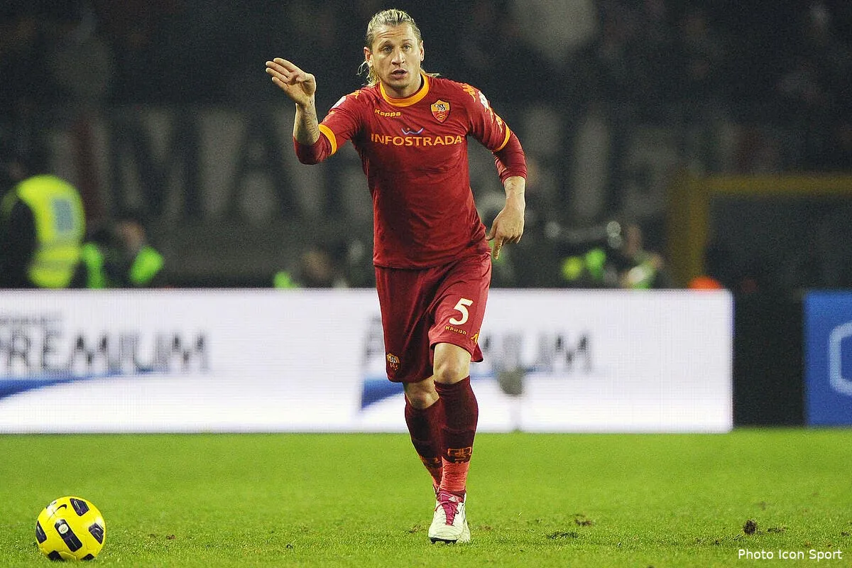 en plus de taiwo le milan ac recrute philippe mexes iconsport ima 220211 83 0419161