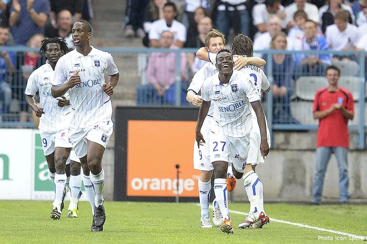 en plus du resultat auxerre y a mis la maniere iconsport per 110511 05 0819257