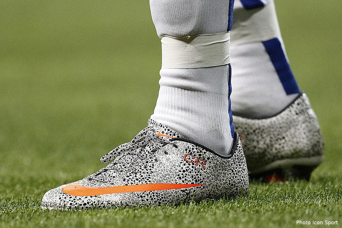 enquete sur le vol des chaussures de cristiano ronaldo iconsport alf 201110 901 0333897
