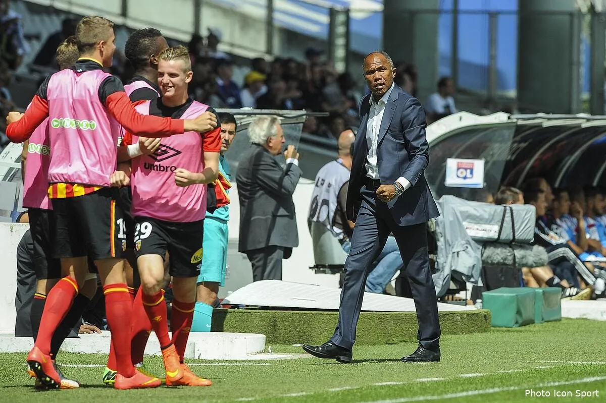 entrainer lens et le psg c est pareil assure kombouare kombouare 492823