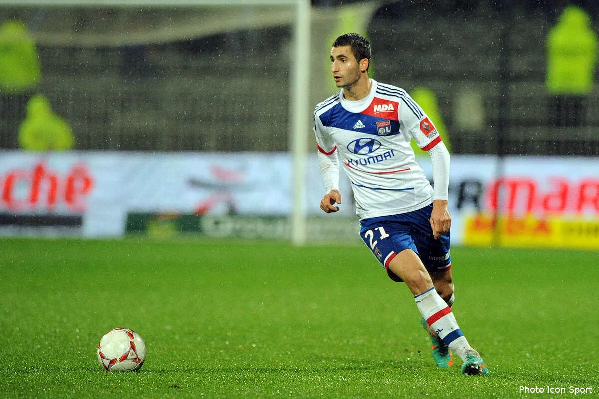 entre gonalons l ol et naples ca fait pschitt iconsport jpt 041112 51 3860085