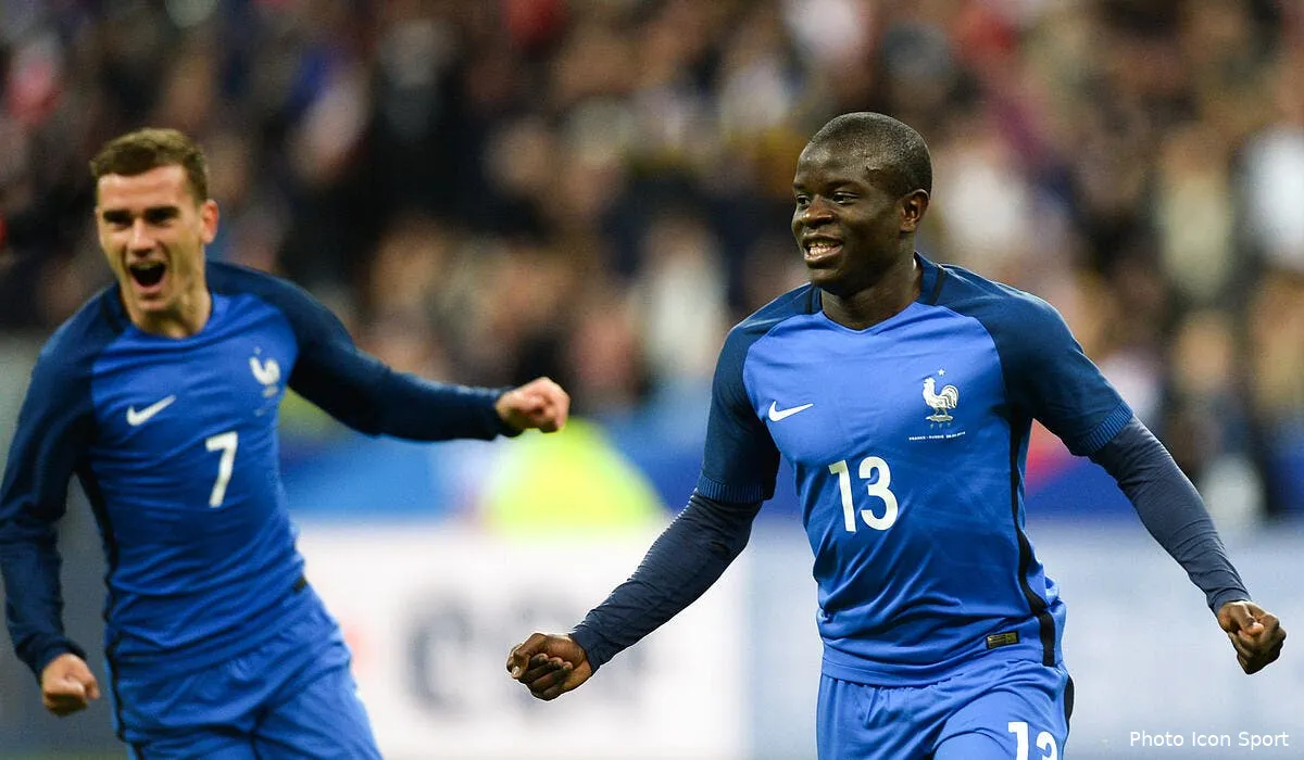 equipe type de l annee 2016 la france en tete de gondole iconsport spu 290316 10 10166020