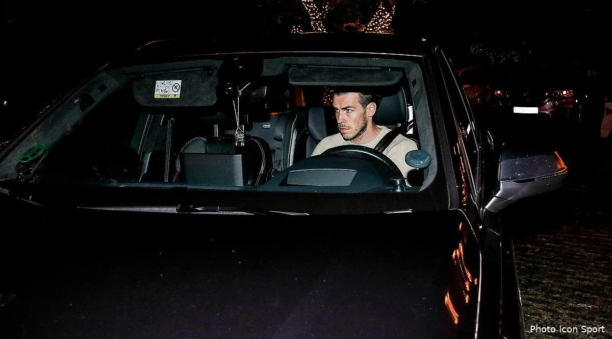 esp bale provoque le real madrid mais il evite la sanction icon ecommercefotos ecommerce2 101931356272059