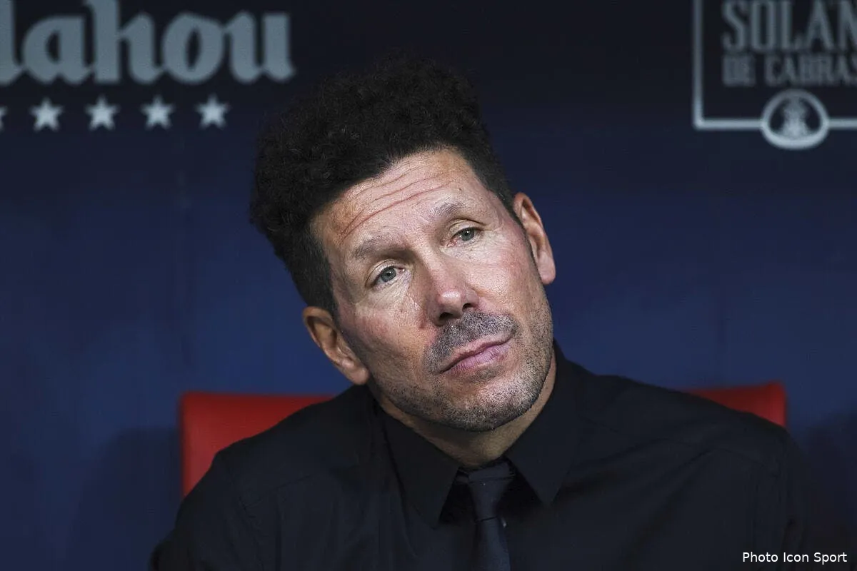 esp diego simeone presente ses excuses pour son geste indecent icon mar 260818 08 39245857