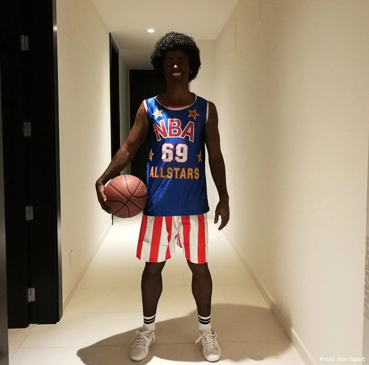 esp griezmann tente d eteindre la polemique sur son deguisement drrkkjox4aetbqc203753