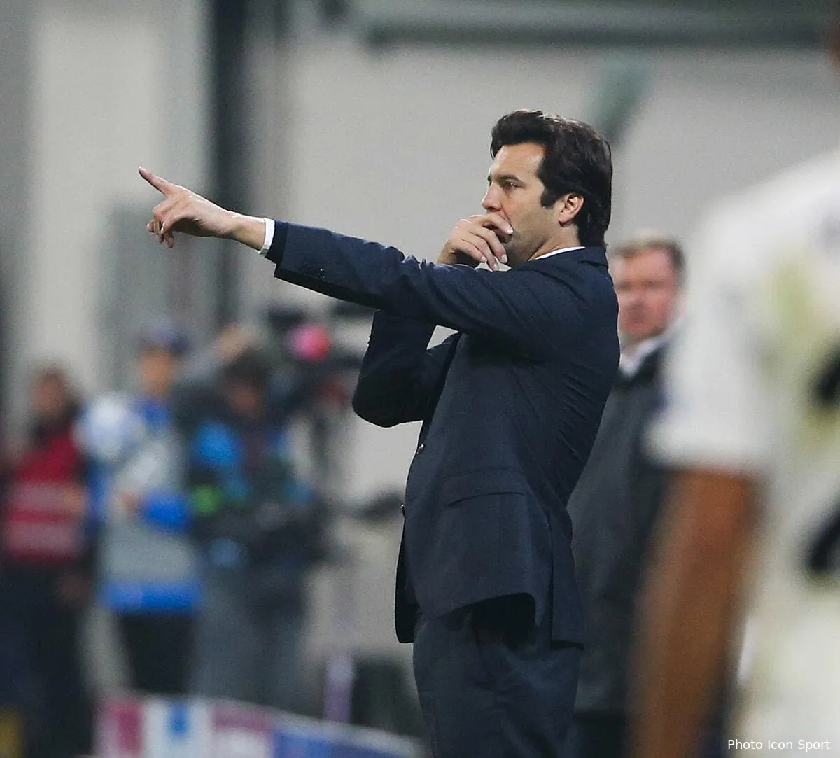 esp le real madrid ridiculise par eibar icon mar 071118 08 16237083