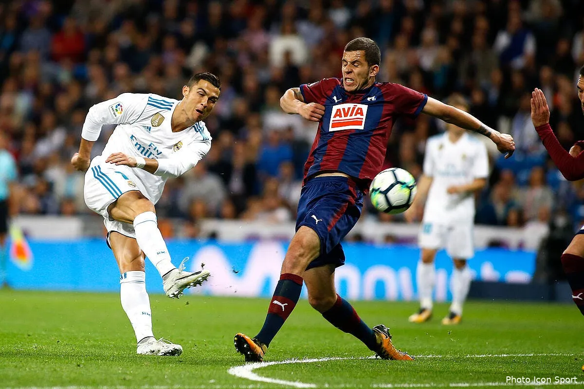 esp pourquoi cristiano ronaldo n inquiete pas zinedine zidane iconsport icon mar 221017 10 08197411