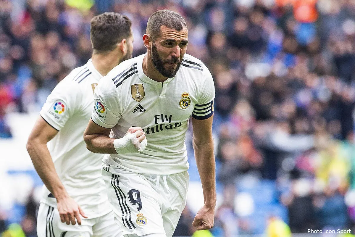 esp un karim benzema de gala guide le real madrid icon sipausa 26042305251149