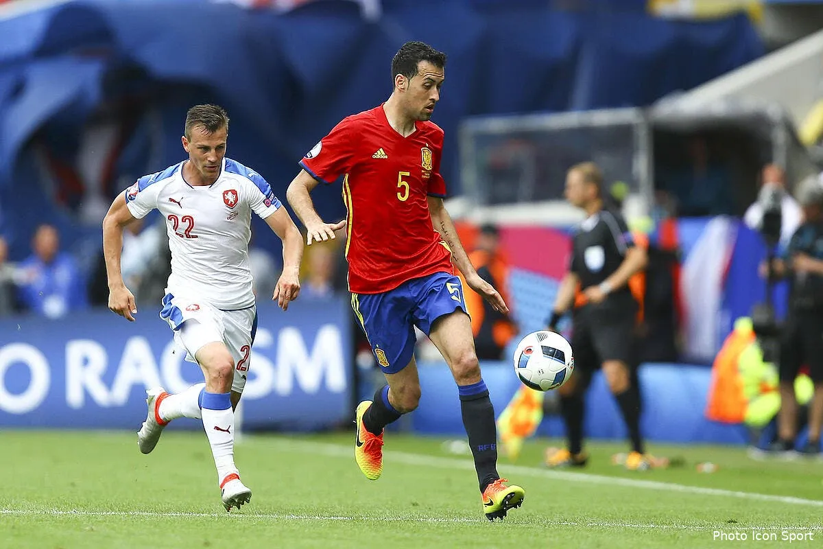 espagne republique tcheque 1 0 iconsport blo 130616 05 35145828