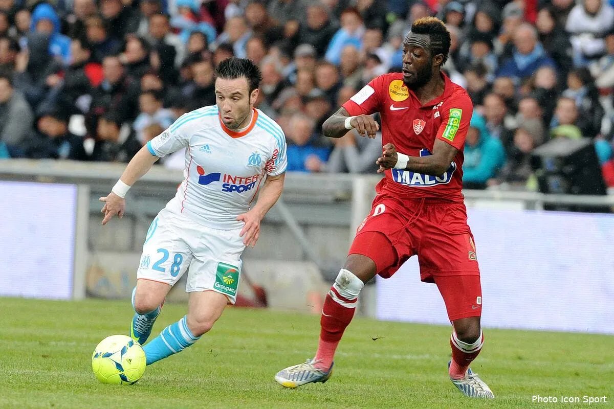 et a la fin c est l om qui gagne 1 a 0 iconsport pet 200413 08 0355121