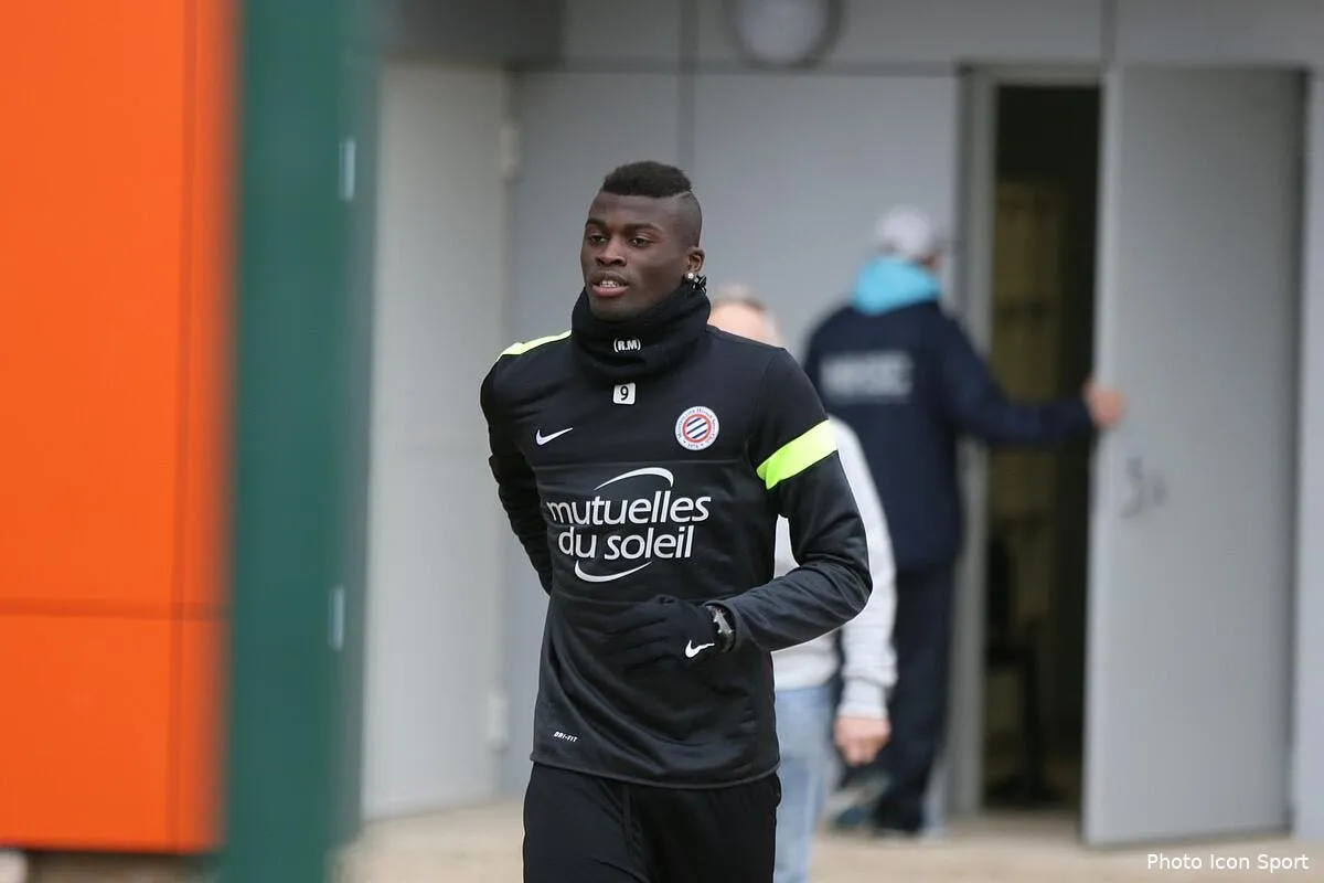 et une boulette pour mbaye niang sur twitter une iconsport guy 280113 01 3073463