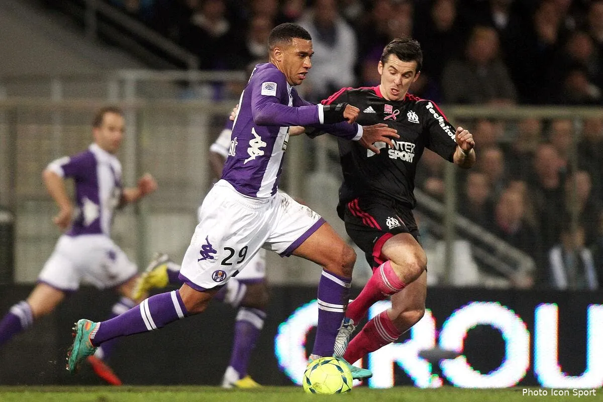 etienne capoue dans le viseur de l om iconsport blo 151212 101 2253417