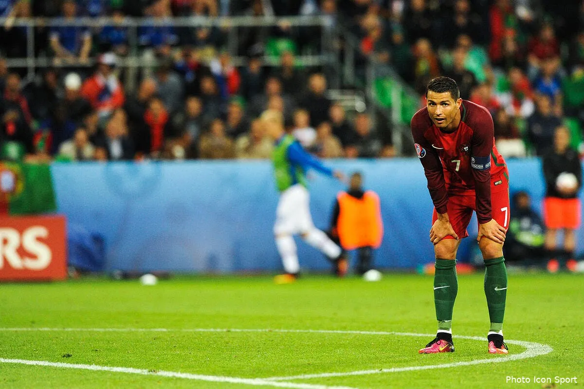 euro 2016 cristiano ronaldo balance sa rage sur l islande iconsport jpt 140616 06 02145984