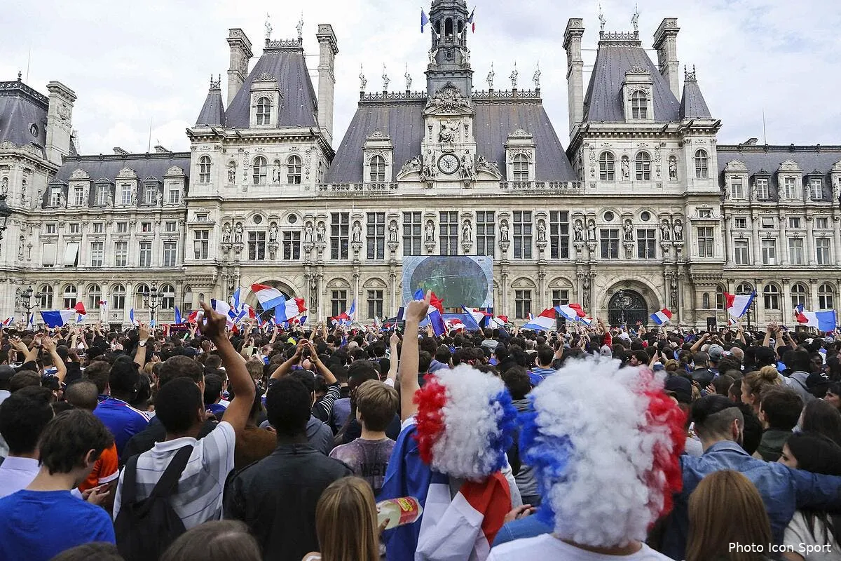 euro 2016 la france cede mais s inquiete pour les ecrans geants ecran geant96765