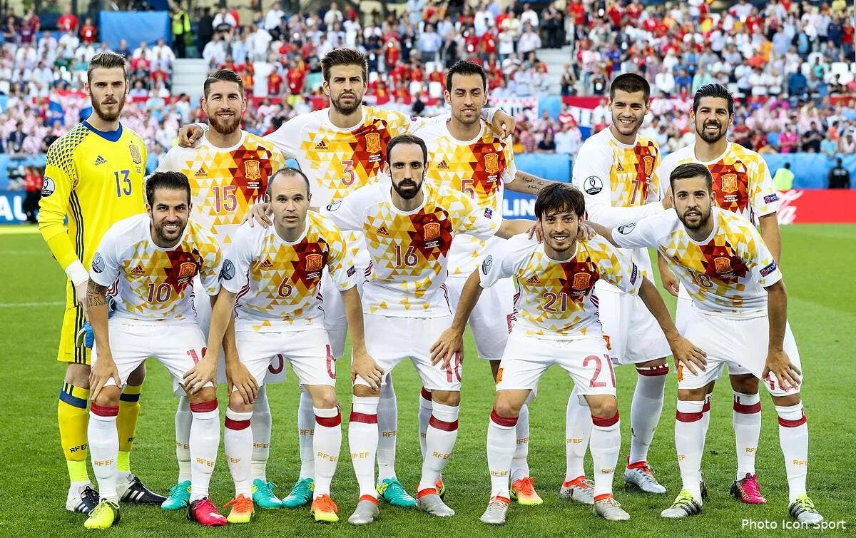 euro 2016 la polemique loufoque sur le doigt d honneur de pique iconsport 26673835146772