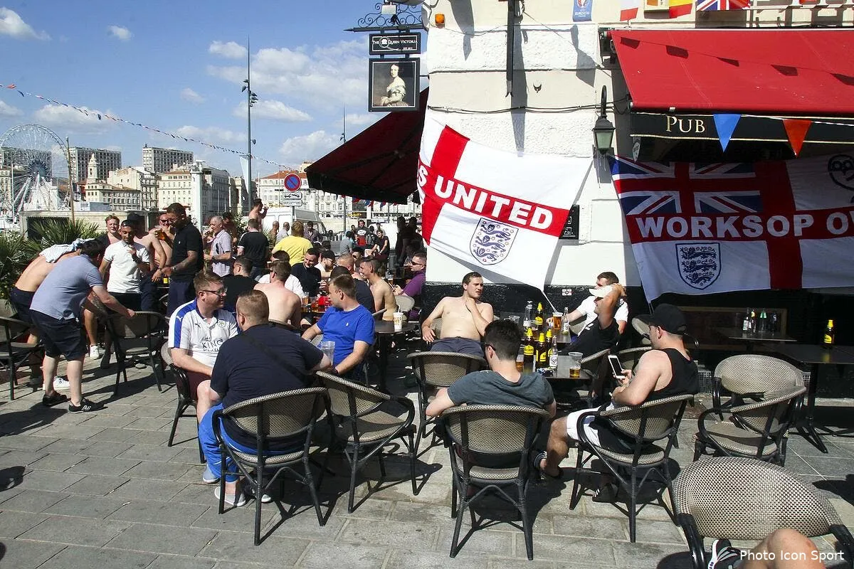 euro 2016 les affrontements continuent a marseille iconsport vis 090616 72 05145546