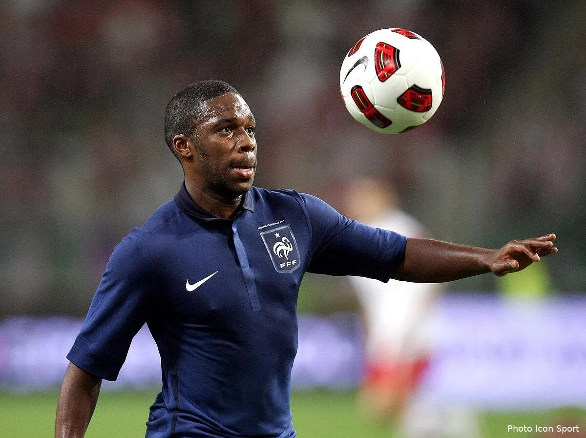 everton se lance a son tour sur n zogbia iconsport new 090611 10 0722350