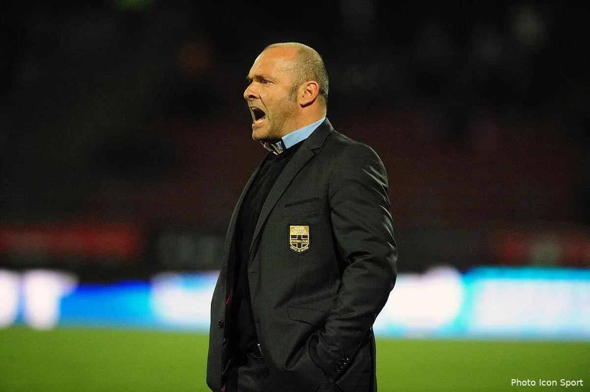 evian boit la tasse iconsport jpt 090313 01 56156291