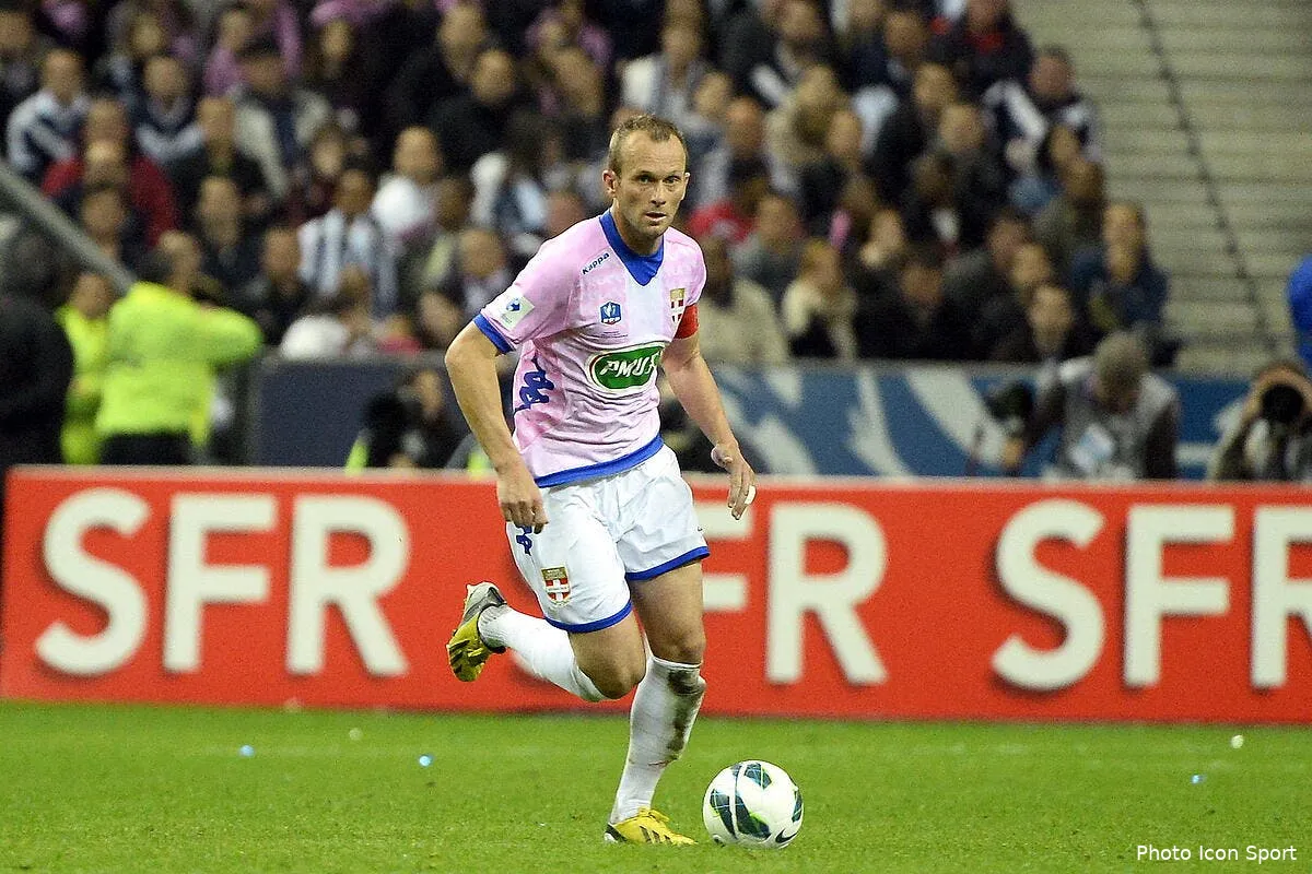 evian tg a besoin d un tueur pour finir le travail iconsport spp 310513 88 7363155