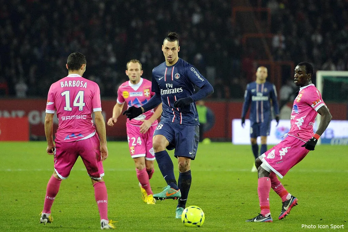 evian tg accueille le psg et ses stars a bras ouverts iconsport noe 081212 48 12354737