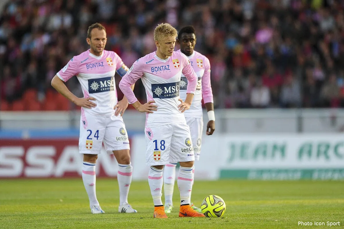 evian tg ejecte wass face a l asse iconsport jpt 090515 11 74111275