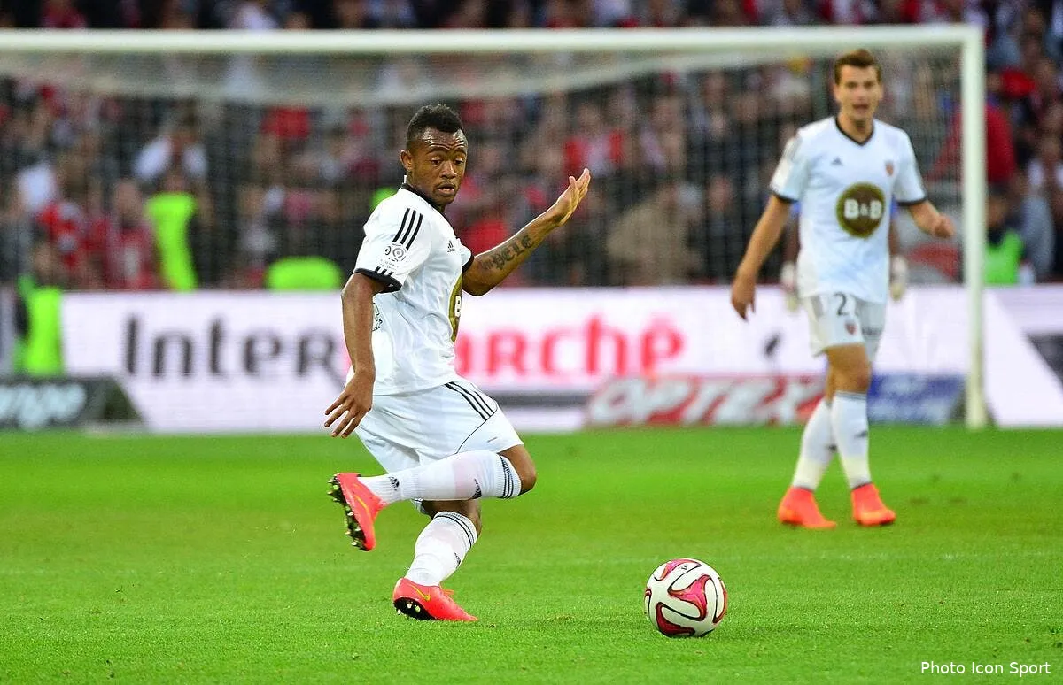 evian tg lorient 1 2 iconsport win 230814 05 3795517