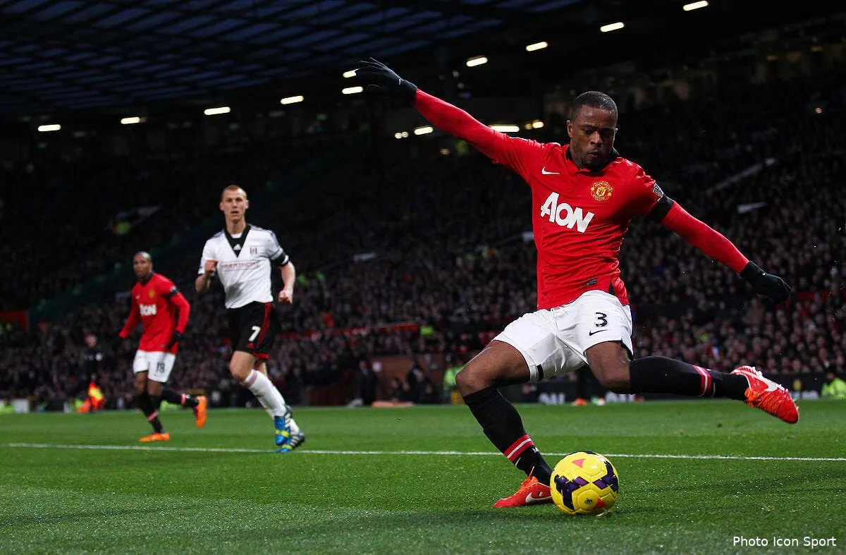 evra oblige man utd a le garder un an de plus ou pas iconsport bpi 090214 08 8176565