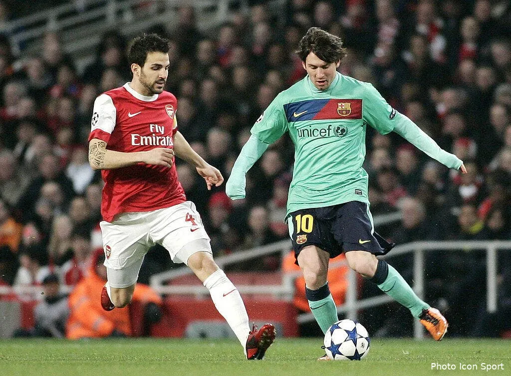 fabregas ne se prend pas la tete avec le barca 68263 16420