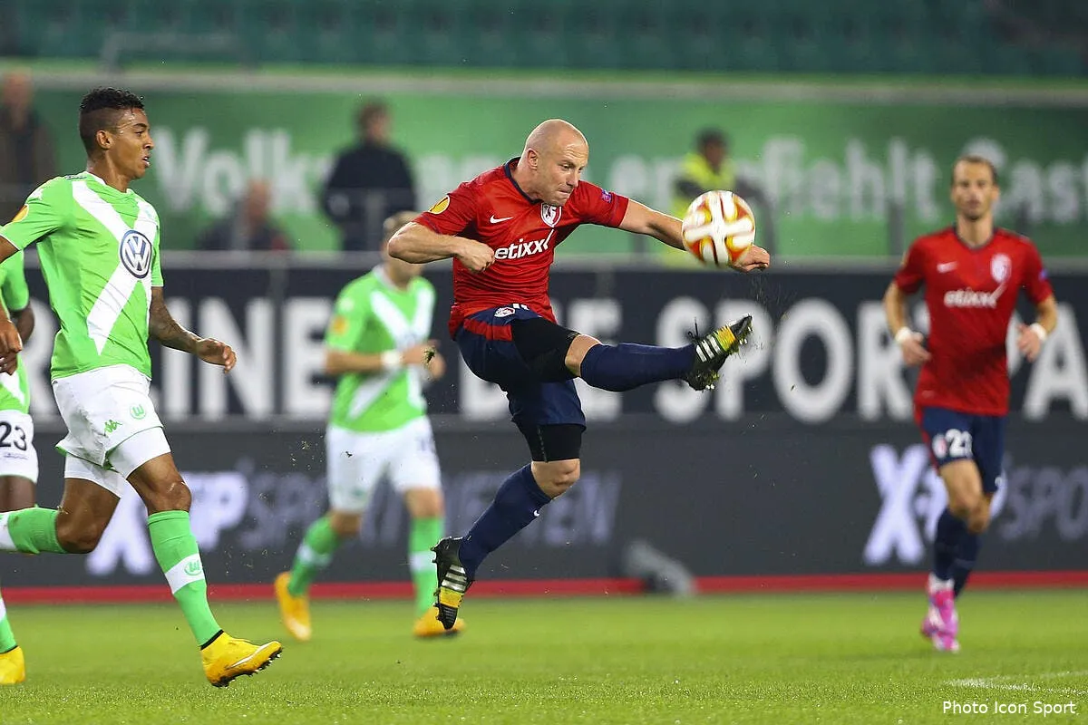 face a l ol le losc veut juste faire le dos rond balmont 493613