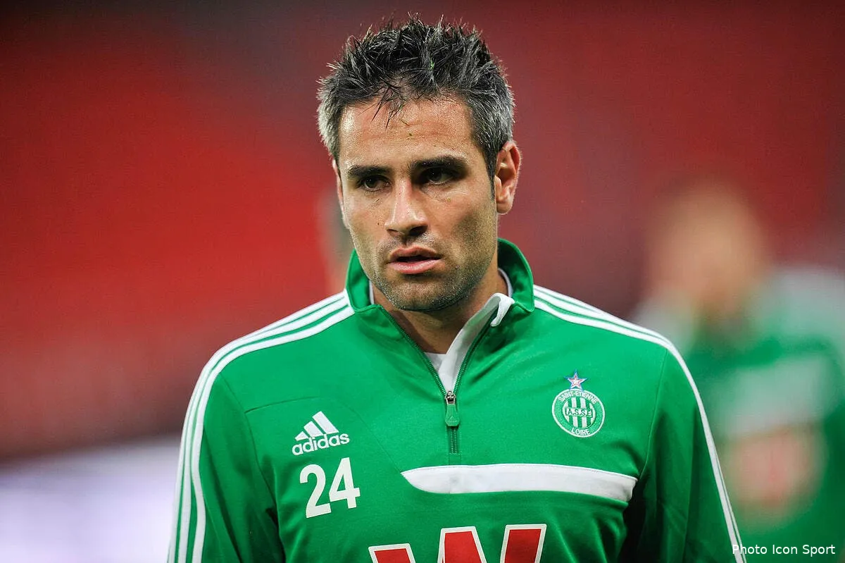 face a l ol perrin assure que l asse ne fera pas du zouma perrin 169449