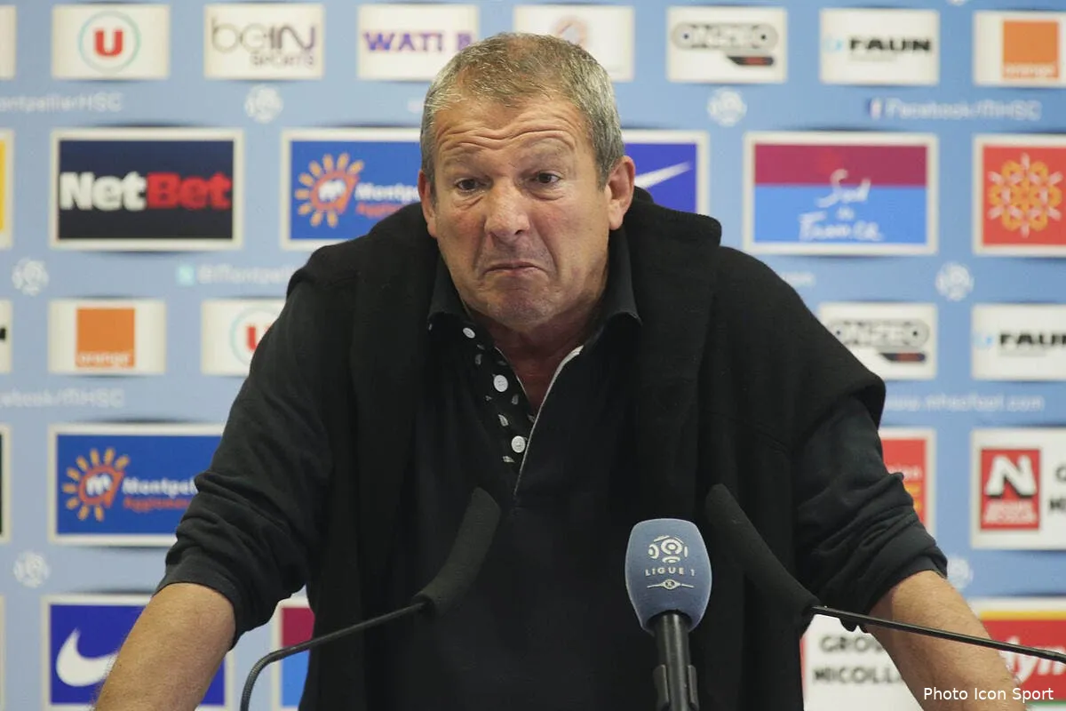 face au psg montpellier compte sur le standing de la pelouse courbis 2100653