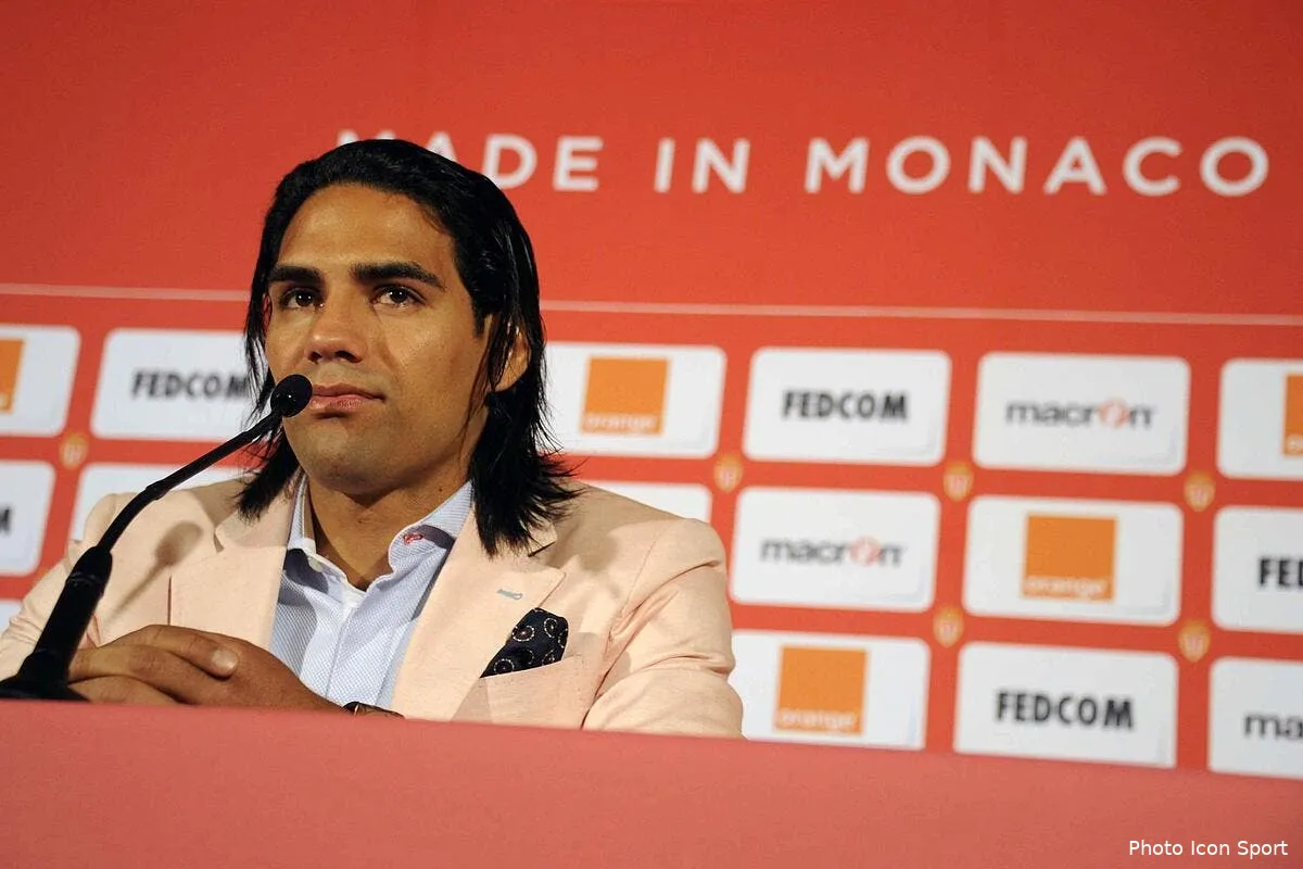 falcao dement avoir magouille avec son age iconsport tar 090713 08 1062043
