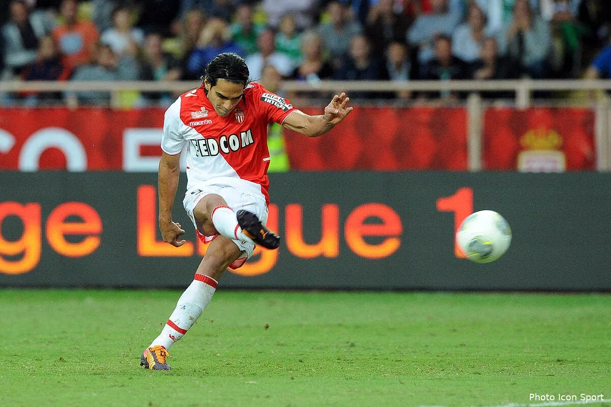 falcao repond aux insinuations du real madrid iconsport jpt 051013 27 7167721