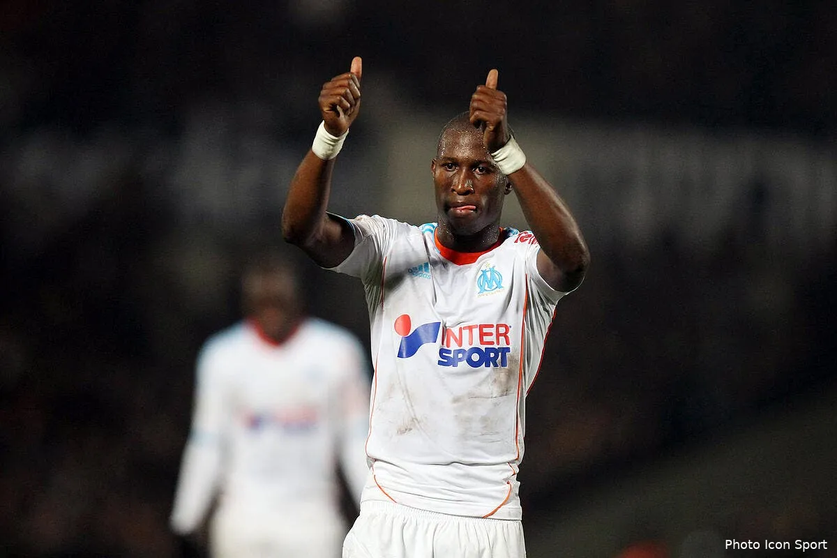 fanni chez les bleus le defenseur de l om n a rien vole iconsport blo 181112 55 9352787