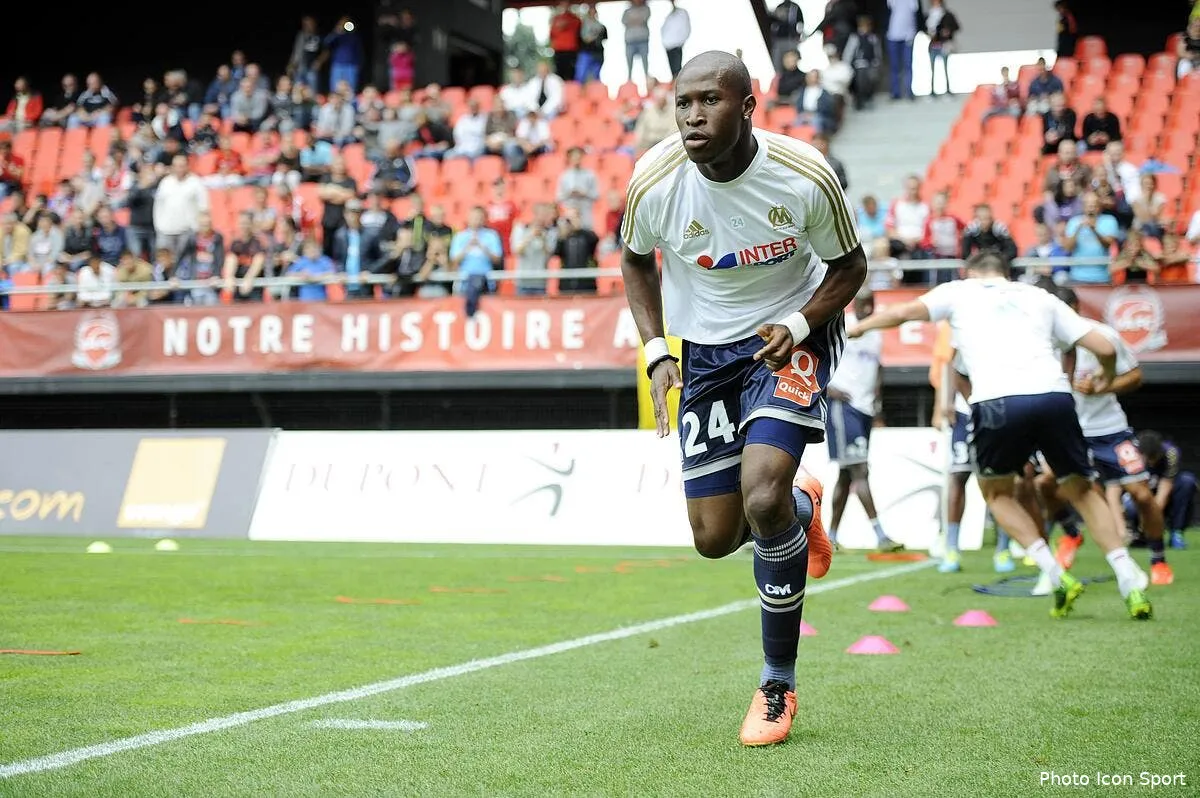 fanni ne voit pas beaucoup mieux que lui chez les bleus iconsport noe 240813 06 9965345